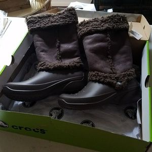Croc Nadia boots - New in box